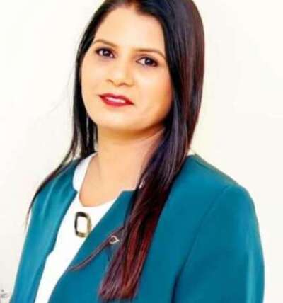Dr. VRUSHALI R. WAGHOLE