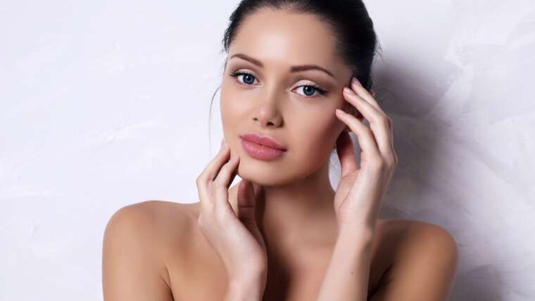 The Secrets to Glowing Skin- Your Ultimate Skincare Guide