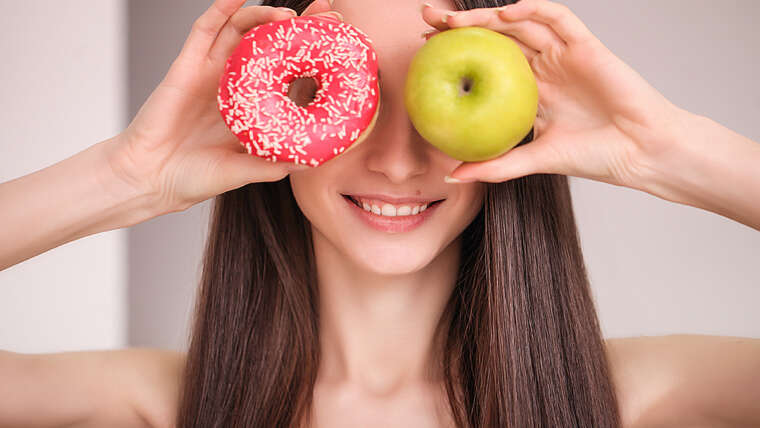 The Connection Between Diet and Acne: What to Eat and What to Avoid